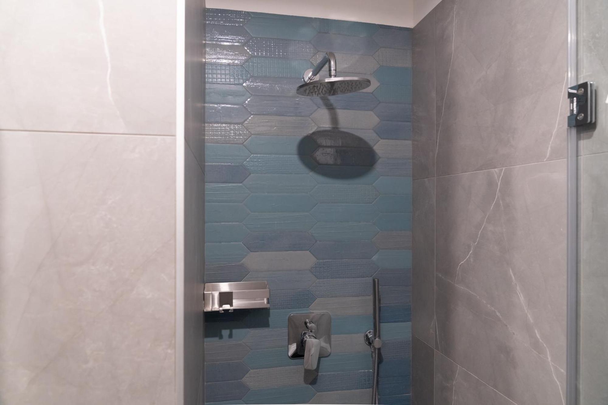 Suite Casa Degli Specchi, Appartamento Di Lusso In Galleria Buenos Aires Милано Екстериор снимка
